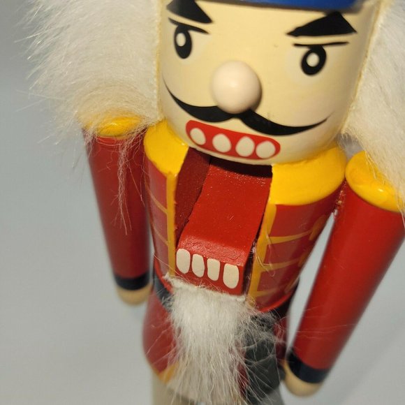 Nutcracker Solid Figures Model Home Decorations - Picture 5 of 11